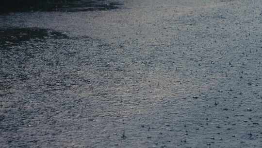 雨滴雨水暴雨