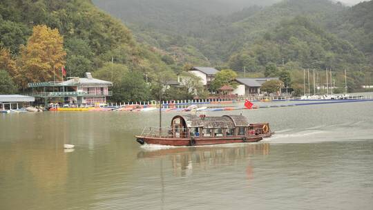 建德七里扬帆景区富春江风光