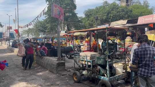 美食城道路景观