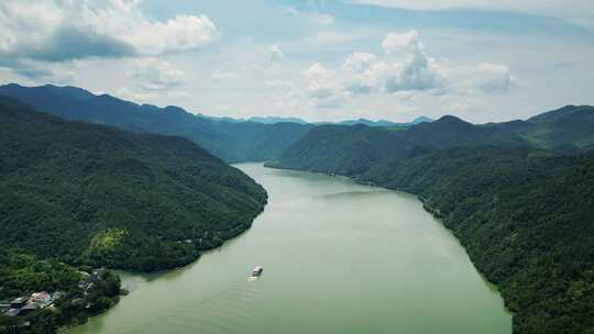 富春江山水