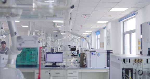 现代化的生化化学化工实验室