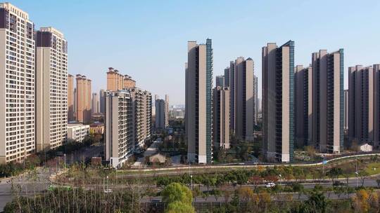 新建楼盘高层居民住宅小区蓝天下航拍