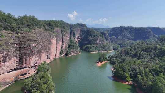 航拍福建泰宁大金湖一线天奇观景区