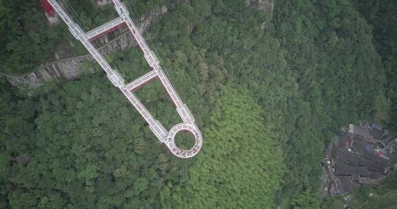 磐安灵江源高空玻璃栈道