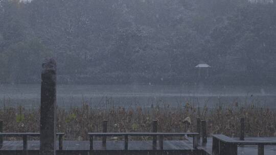 西湖宝石山雪景拍摄素材