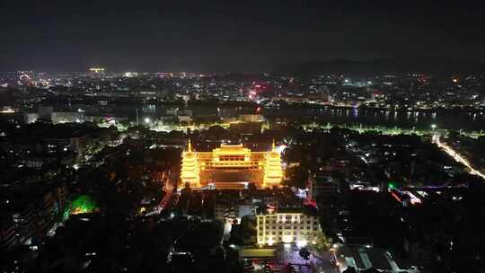 揭阳进贤门夜景