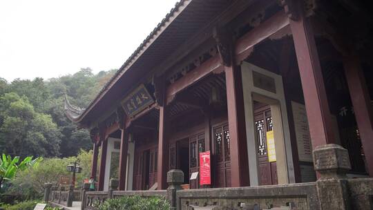 杭州飞来峰韬光寺建筑风景