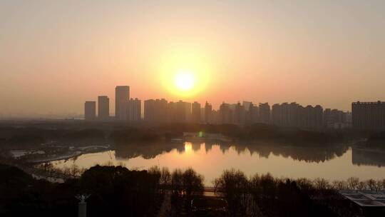 上海世纪公园清晨航拍视频素材模板下载