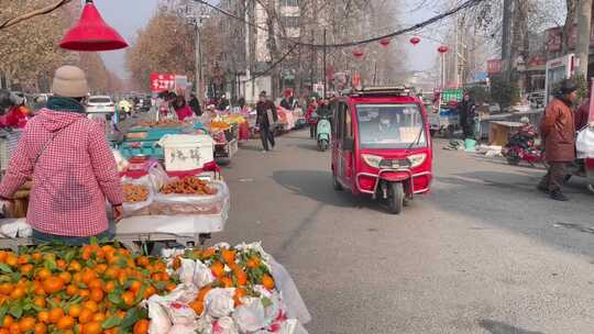城镇市集人流商贩水果3视频素材模板下载