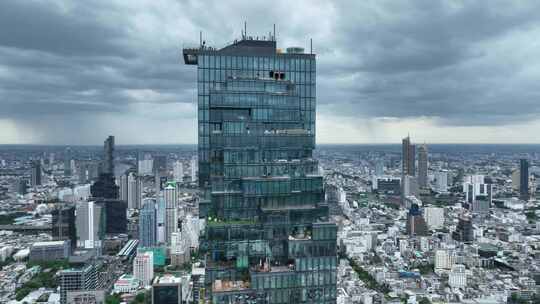泰国曼谷王权云顶大厦城市高楼建筑航拍风光