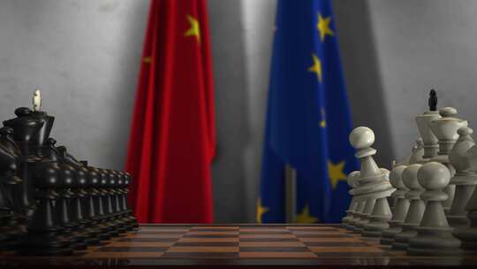 欧盟与中国国旗政治与冲突概念动画棋盘游戏