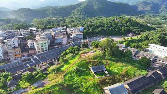 航拍福建漳州平和庄上土楼乡村风光