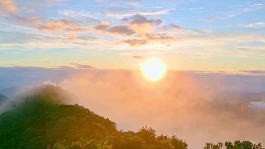 海南省乐东热带国家森林公园尖峰岭耶稣光