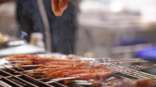 烧烤烤肉扇贝虾类制作过程