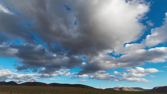 藏区高原的动态云朵延时