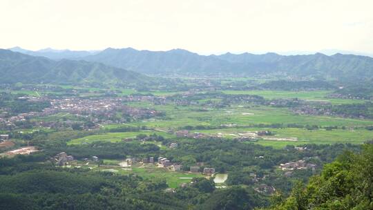 航拍乡村自然风光乡村民居村落视频素材模板下载