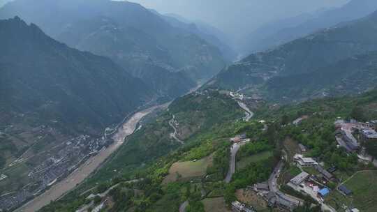 云南怒江大峡谷福贡县老姆登村航拍