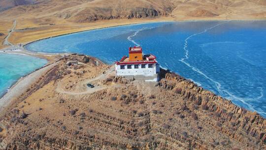 冬季西藏日托寺