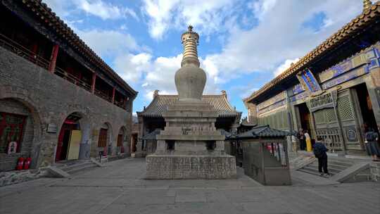 山西地标五台山南山寺佑国寺