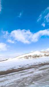 冬季内蒙古乌兰布统蓝天白云雪景