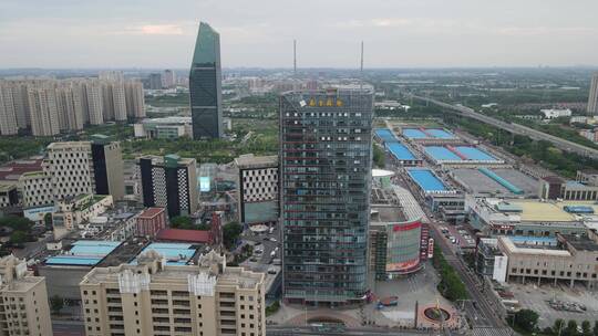 上海奉贤区全景地标建筑高楼大厦小区4K航拍