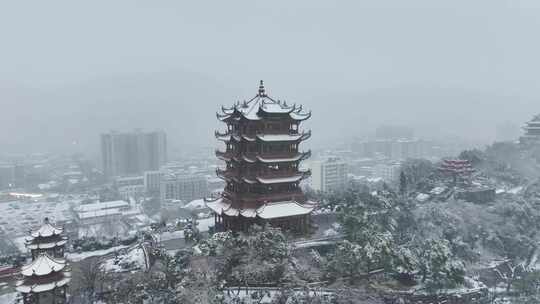 武汉黄鹤楼暴雪4K航拍