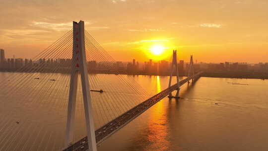 4K航拍二七长江大桥视频素材模板下载