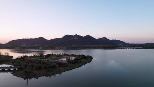 杭州湘湖旅游风景度假区傍晚航拍