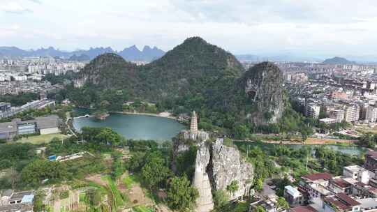 中国广西壮族自治区桂林市七星区穿山景区