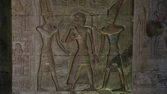埃及神庙中的浮雕
