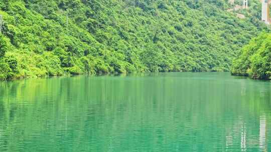 青山绿水江河流域美丽风景