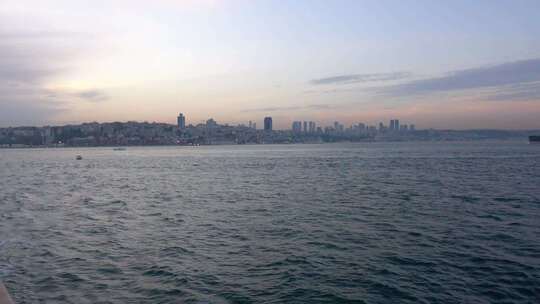 伊斯坦布尔博斯普鲁斯海峡海景