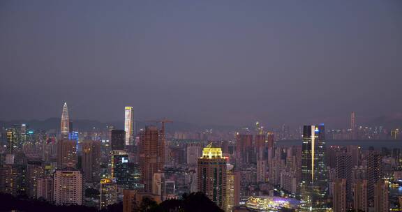 深圳蛇口小南山上的夜景