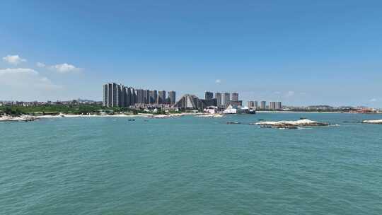 福建省泉州市石狮黄金海岸景区海景航拍视频素材模板下载