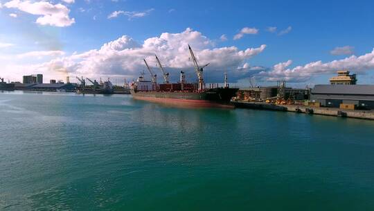 毛里求斯港口海港轮船航拍