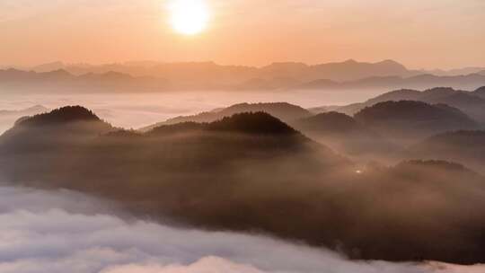 航拍武陵山区云雾中的高速公路路高架桥