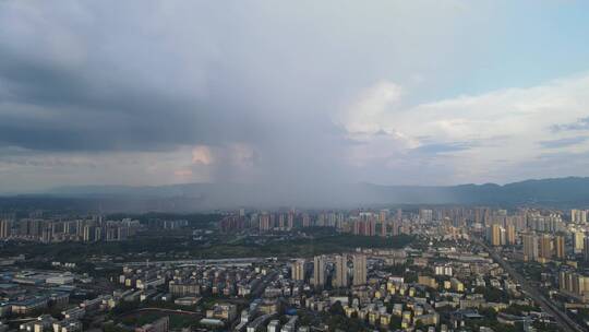 航拍城市局部暴雨视频素材模板下载