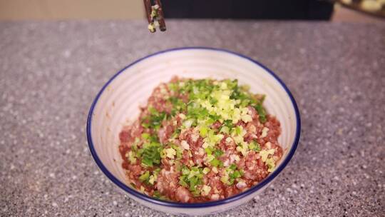 搅拌馅料包包子包饺子肉馅