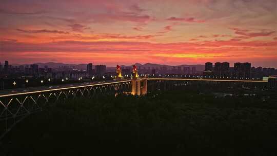 南京长江大桥晚霞夜景航拍风光