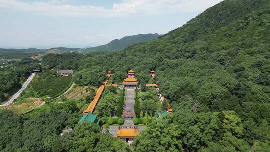 旅游景区湖南常德夹山国家森林公园闯王墓