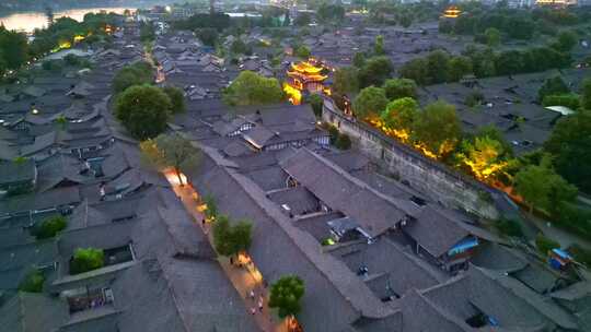 四川阆中古城高视角航拍古建筑街道夜景