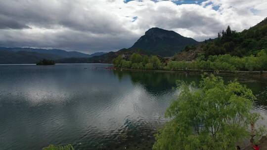 云南泸沽湖格姆女神山自然风光航拍