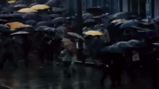 70年代80年代上海雨天