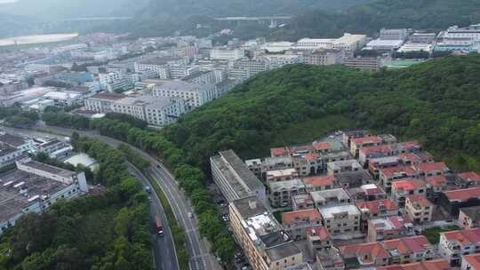 航拍广东省东莞市清溪镇城市风光