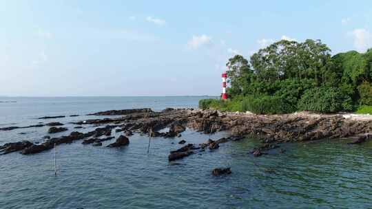 航拍广西钦州三墩海上小岛海岛灯塔