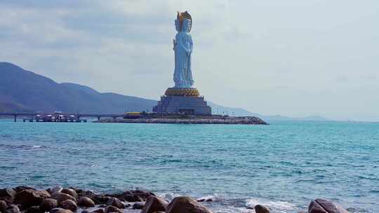 中国海南三亚南山文化旅游区海上观音雕像