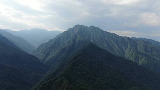 丛山峻岭名山大川巍峨高山山川山脉航拍