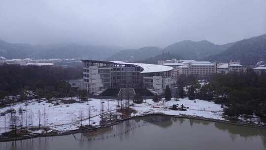 浙江农林大学冬季唯美雪景风景航拍