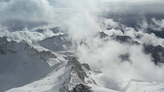 20221124四川阿坝达古冰川雪山4k航拍白天 _0525