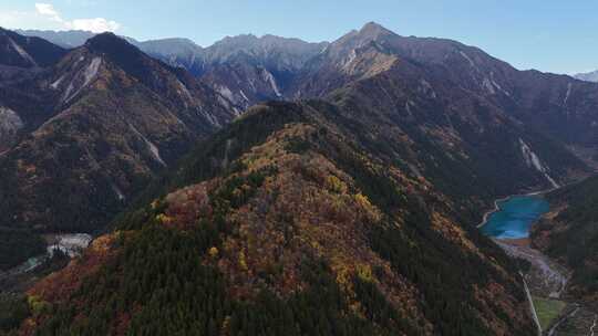 四川九寨沟彩林秋景和蓝色海子